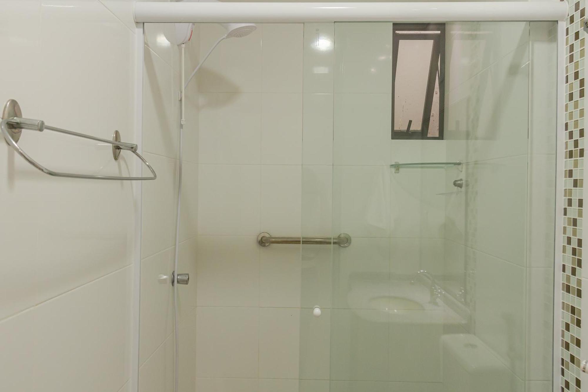 Apartment Apto 2 Quartos Na R. 2950, Wi-fi 150 Mega P1232 *