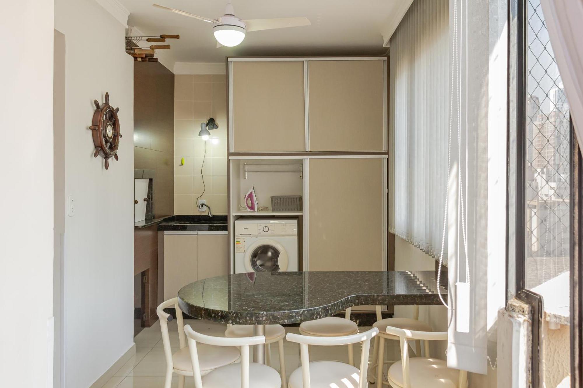 Apto 2 Quartos Na R. 2950, Wi-fi 150 Mega P1232 *