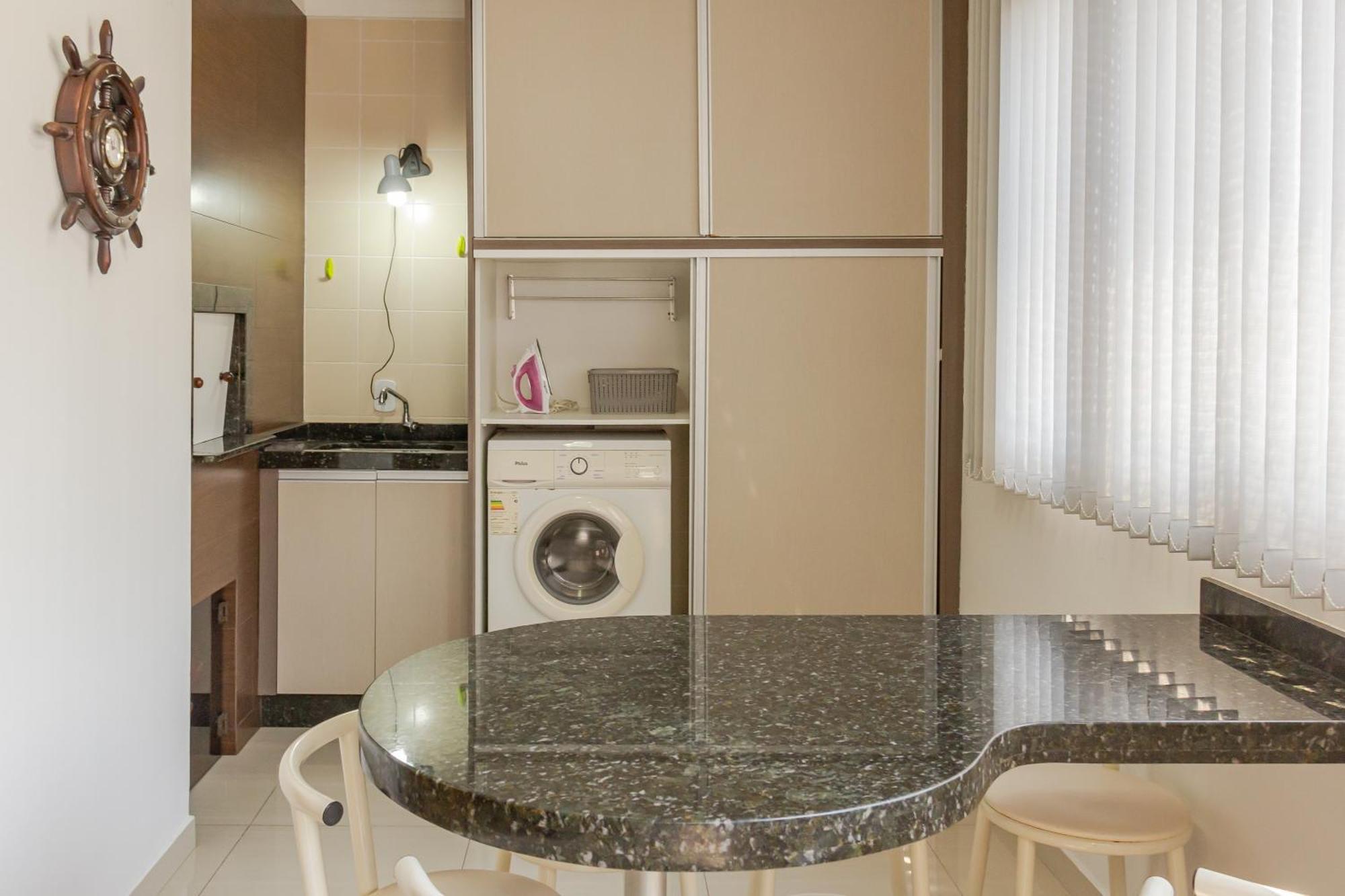 Apto 2 Quartos Na R. 2950, Wi-fi 150 Mega P1232 Apartment *