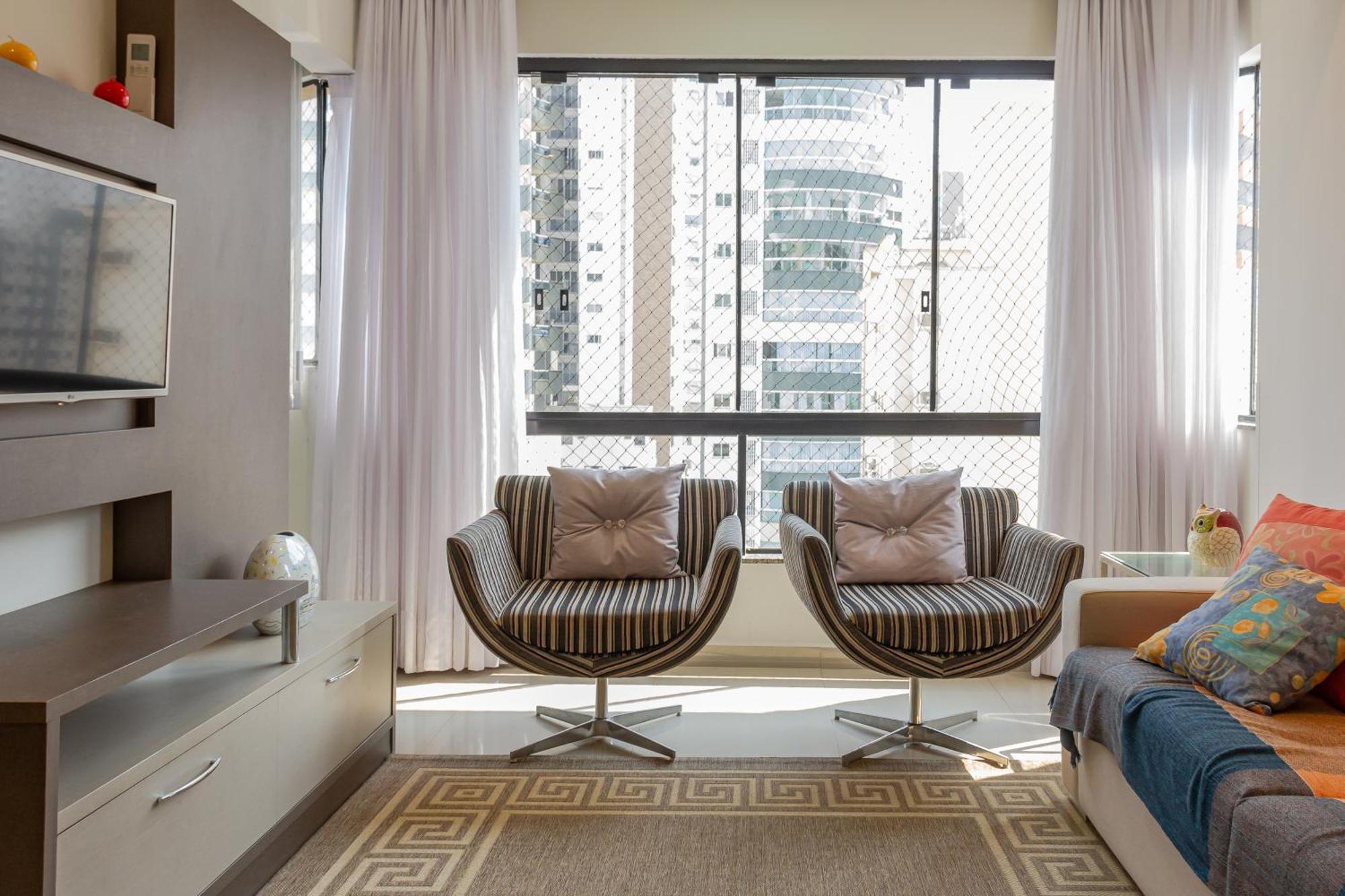 Apto 2 Quartos Na R. 2950, Wi-fi 150 Mega P1232 Apartamento